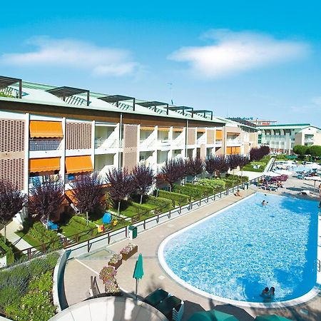 Апартаменти Residenza Le Acacie Бібіоне Екстер'єр фото